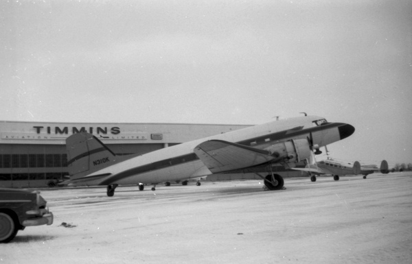  Douglas DC-3/C-53  N310K