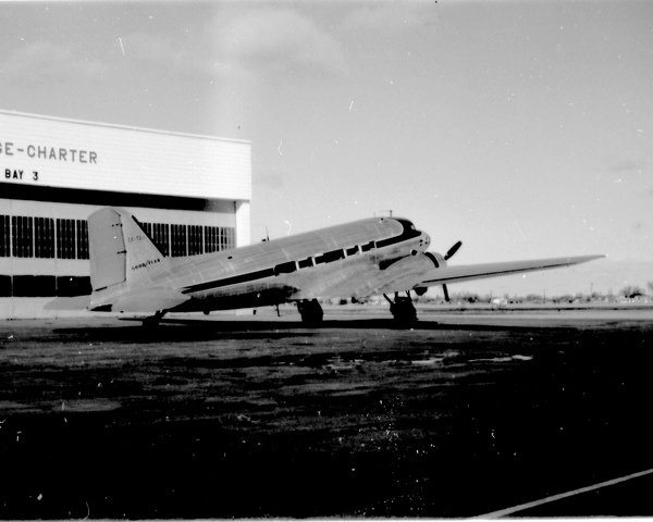  Douglas DC-3/C-49J  CF-TDJ