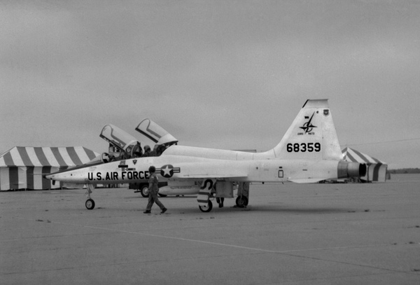 USAF Northrop T-38A  66-8359