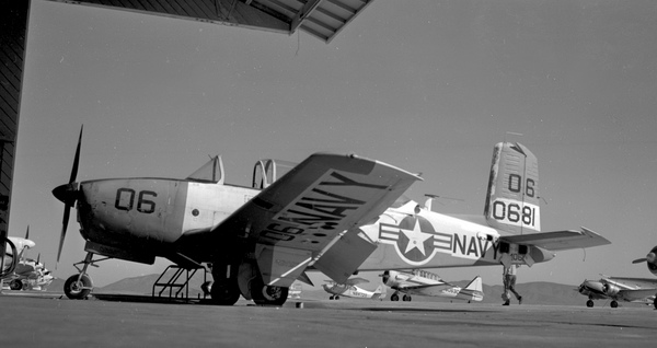 US Navy Beechcraft T-34B  Bu. 140681