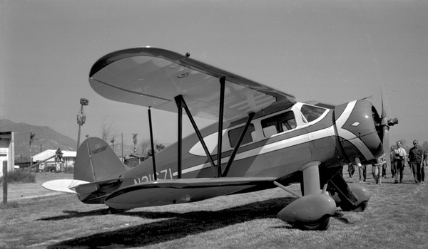  Waco VKS-7F Cabin Biplane N31671
