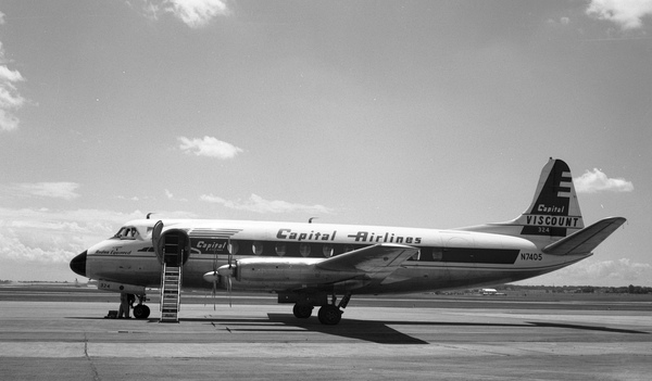 Capital Airlines Vickers Viscount 745 Turboprop Airliner N7405