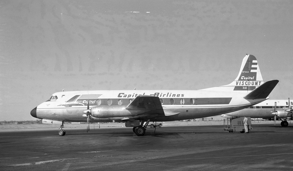Capital Airlines Vickers Viscount 745 Turboprop Airliner N7442