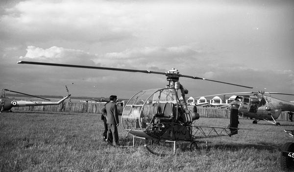  SNCA SO-1221 Helicopter F-WHHJ