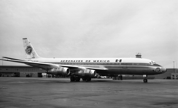 Aeronaves de Mexico Douglas DC-8-51  XA-NUS