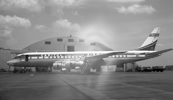 Capitol Douglas DC-8-54F  N4904C