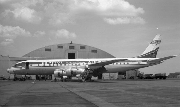 Capitol Douglas DC-8-54F  N4904C
