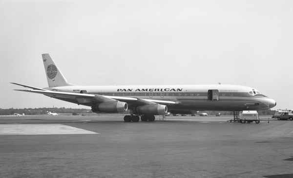 Pan American Douglas DC-8-32  N811PA