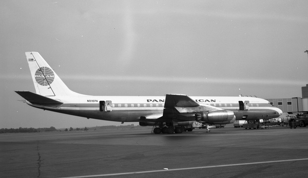 Pan American Douglas DC-8-32  N816PA