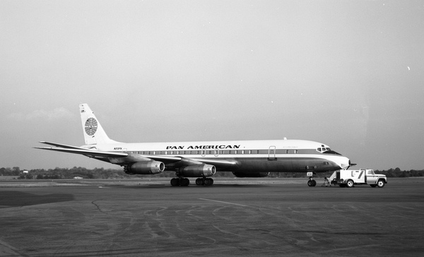 Pan American Douglas DC-8-32  N818PA