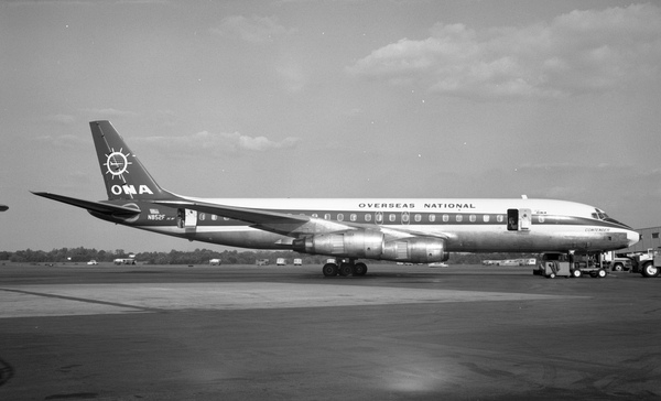 ONA Douglas DC-8-55F  N852F