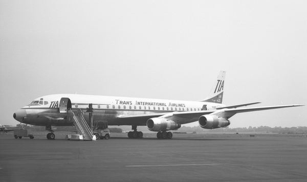 TIA Douglas DC-8-51  N8008F