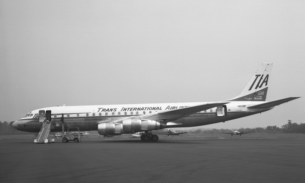 TIA Douglas DC-8-51  N8008F
