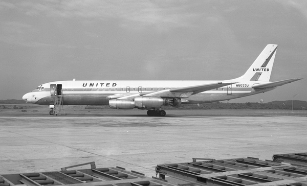 United Douglas DC-8-21  N8033U