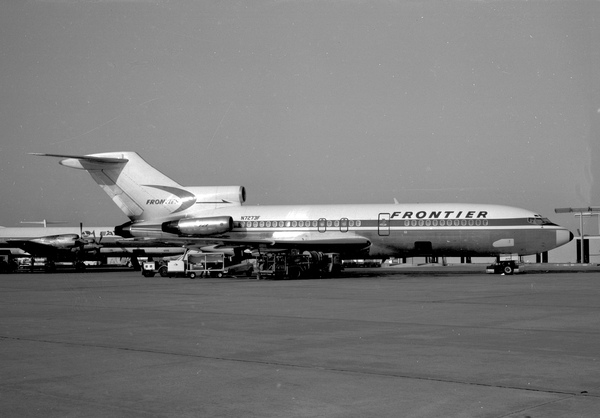 Frontier Airlines Boeing 727-191  N7273F