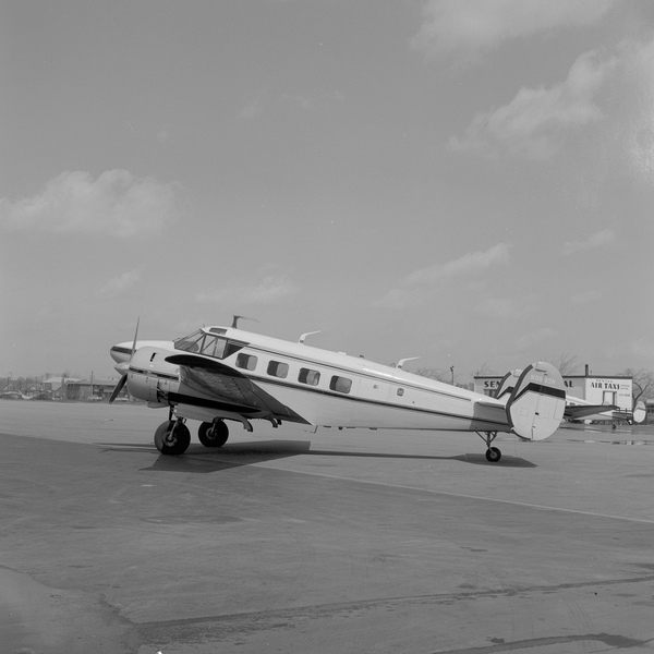  Beechcraft G18S Twin Beech N9993R