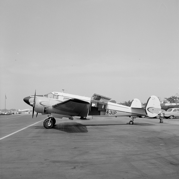  Beechcraft C-45H  N431P