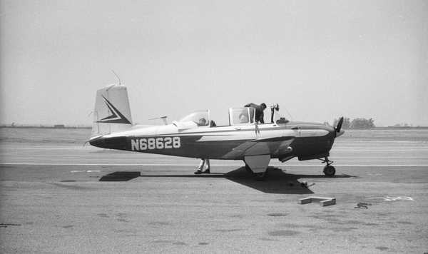  Beechcraft -45  N68628