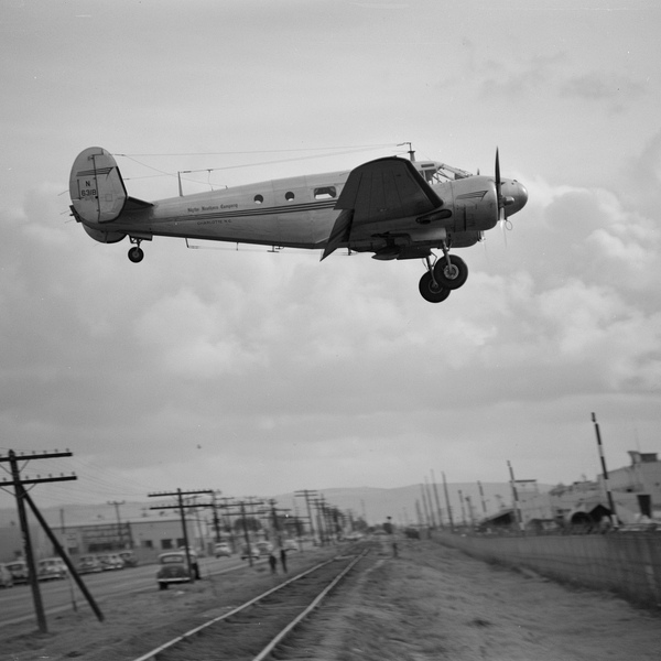 Blythe Brothers Co. Beechcraft D18S Twin Beech N631B