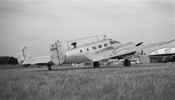  Beechcraft D18S Twin Beech N80389