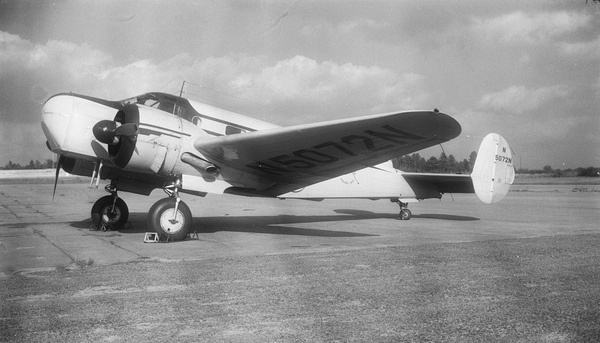  Beechcraft AT-11 Kansan N5072N