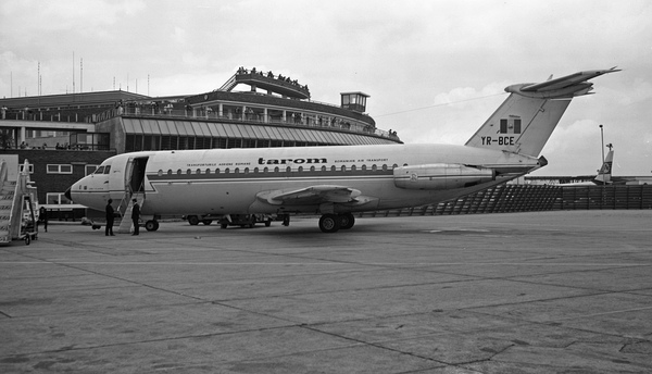 TAROM British Aircraft Corp (BAC) 1-11/424EU  YR-BCE