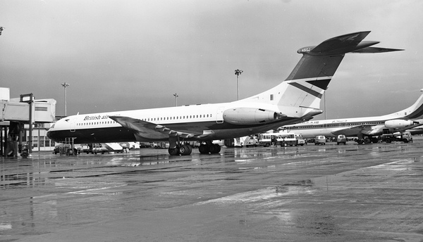 British AIRWAYS Vickers VC-10 1151  G-ASGJ