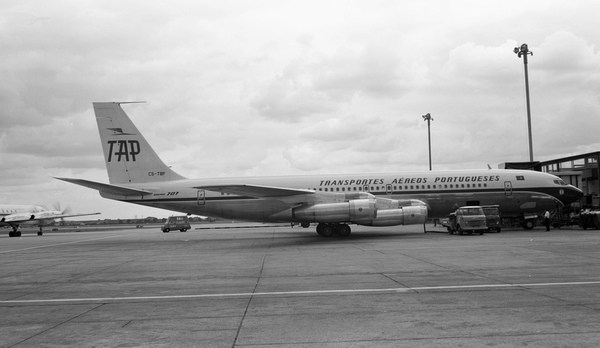 T.A.P.Portugal Boeing 707-392B  CS-TBF