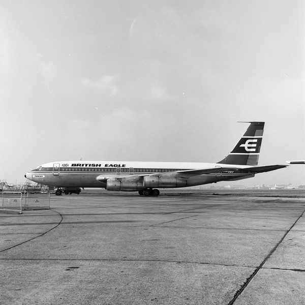 BRITISH EAGLE Boeing 707-138  G-AWDG