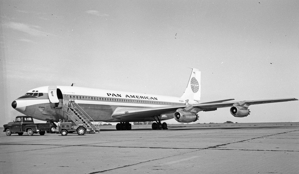 Pan American Airlines Boeing 707-321  N722PA