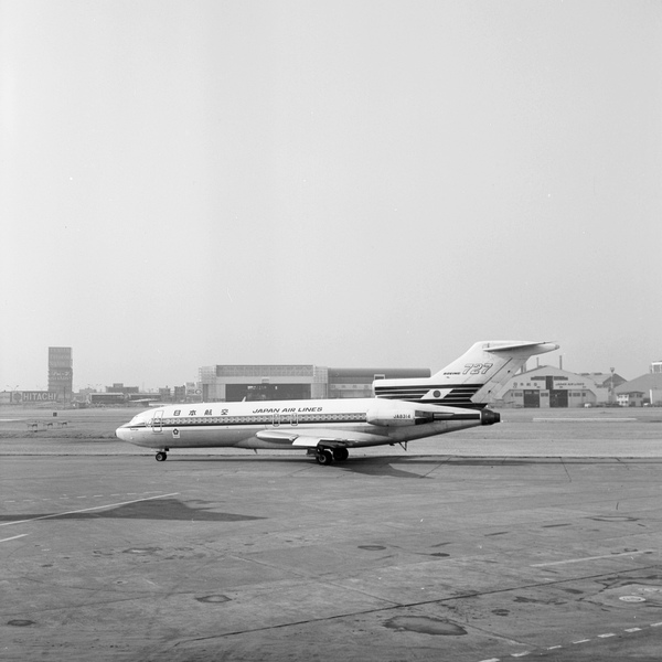 Japan Air Lines (JAL) Boeing 727-89  JA8314