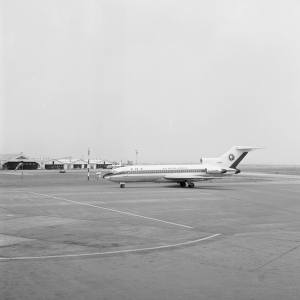 A.N.A. Boeing 727-81  JA8321