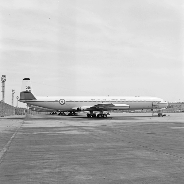 RAF De Havilland  DH-106 Comet C4 XR-396