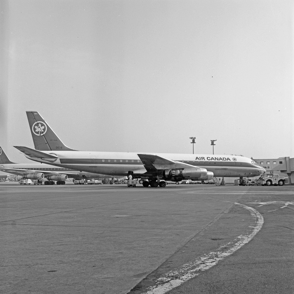 Air Canada Douglas DC-8-41  CF-TJA