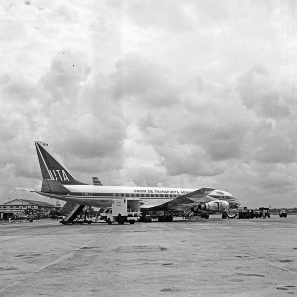 U.T.A. Douglas DC-8-32  F-BLLC