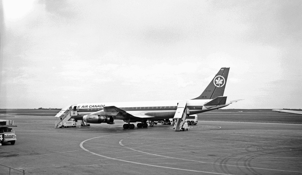 Air Canada Douglas DC-8-42  CF-TJH