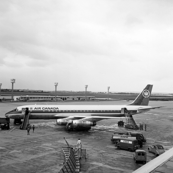 Air Canada Douglas DC-8-54F  CF-TJQ