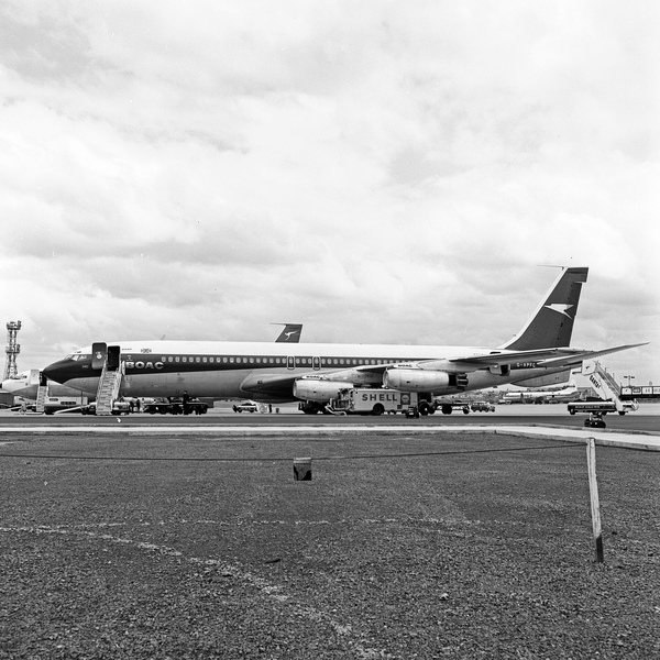 BOAC Boeing 707-436  G-APFC
