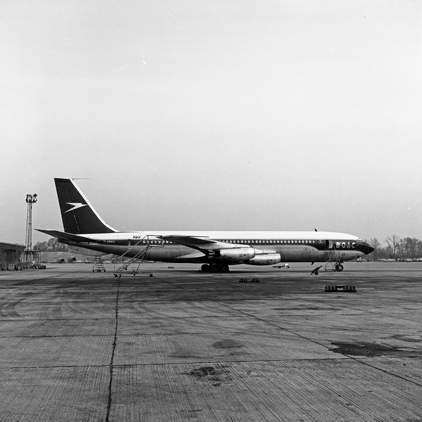 BOAC Boeing 707-436  G-APFC