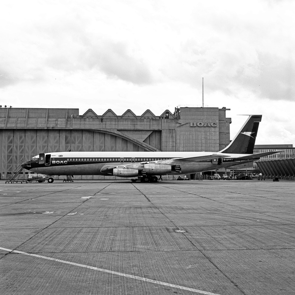 BOAC Boeing 707-436  G-ARRA