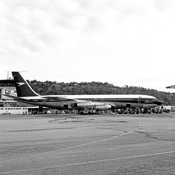 BOAC Boeing 707-436  G-ARRC