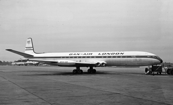 DAN-AIR LONDON De Havilland  DH-106 Comet 4 G-APDO
