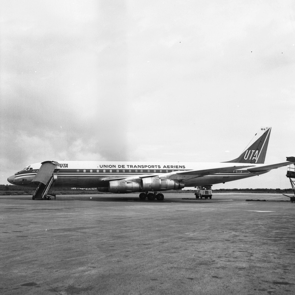 U.T.A. Douglas DC-8-32  F-BJLB