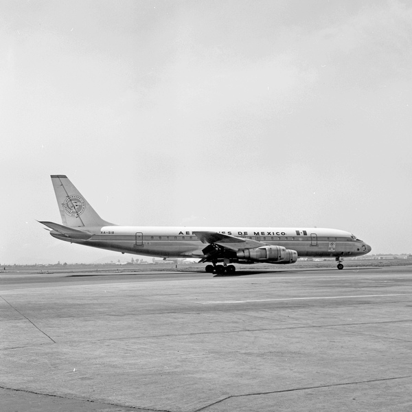 AERONAVES DE MEXICO Douglas DC-8-51  XA-SIB