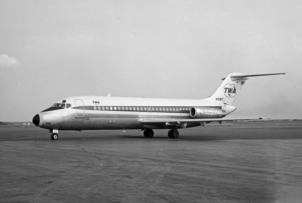 TWA Douglas DC-9-14  N1051T