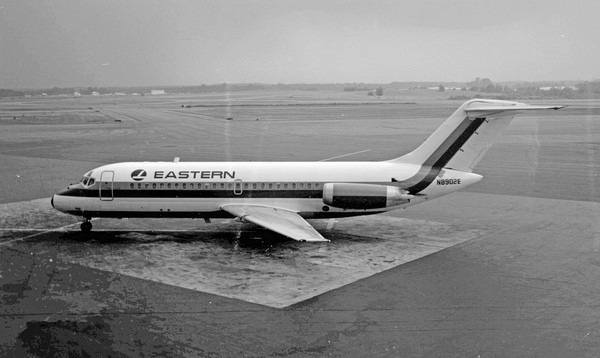 Eastern Douglas DC-9-14  N8902E