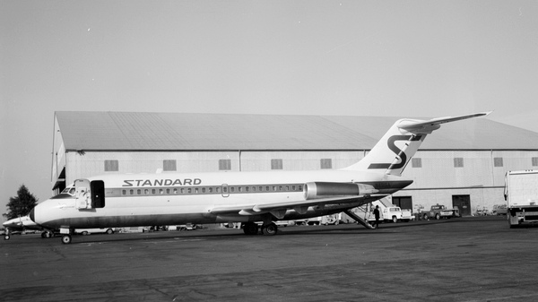 STANDARD AIRWAYS Douglas DC-9-15  N491SA