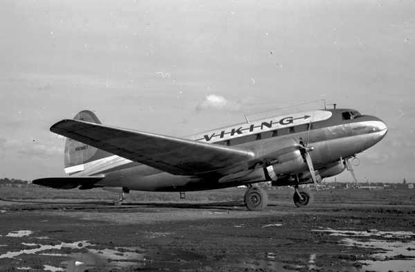 VIKING Airlines Curtiss C-46E Commando 43-47408