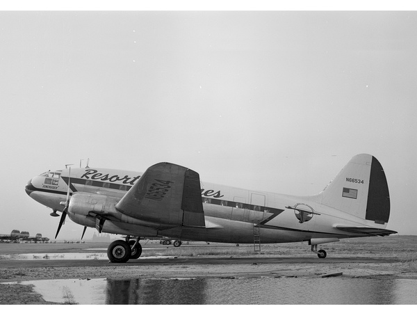 Resort Airlines Curtiss C-46F Commando 44-78561
