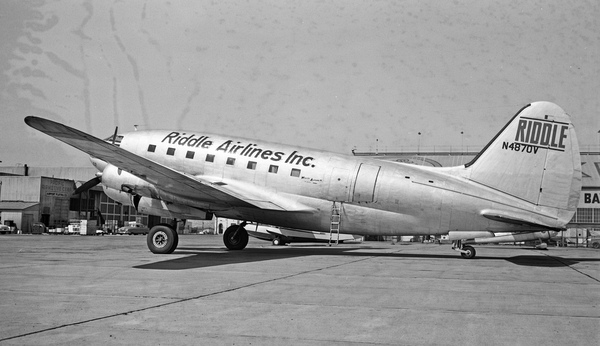 RIDDLE Airlines INC. Curtiss C-46F Commando 44-78632